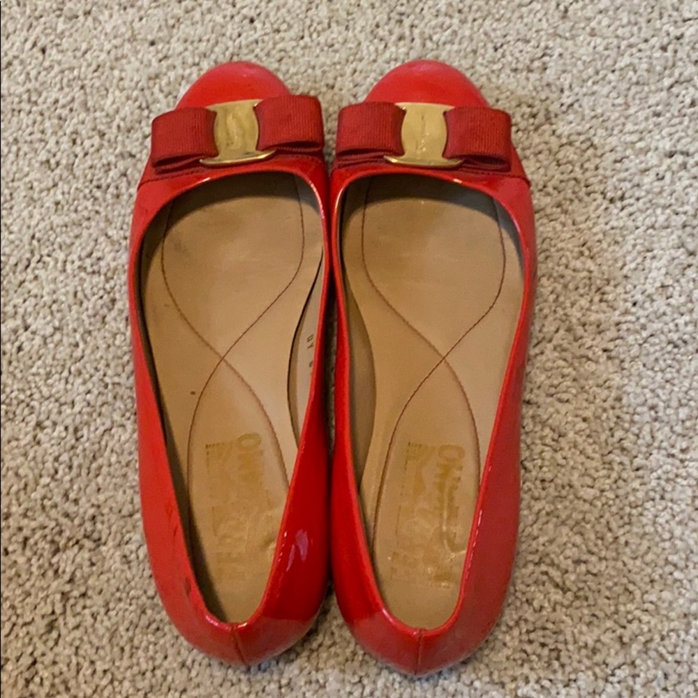 Salvatore Ferragamo classic flats
